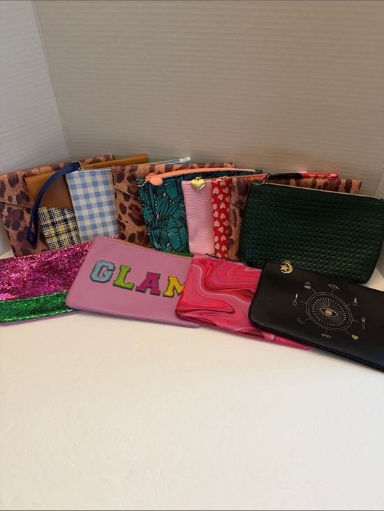 ipsy Handbags - Ipsy 13 Cosmetic Bags! Take them!
